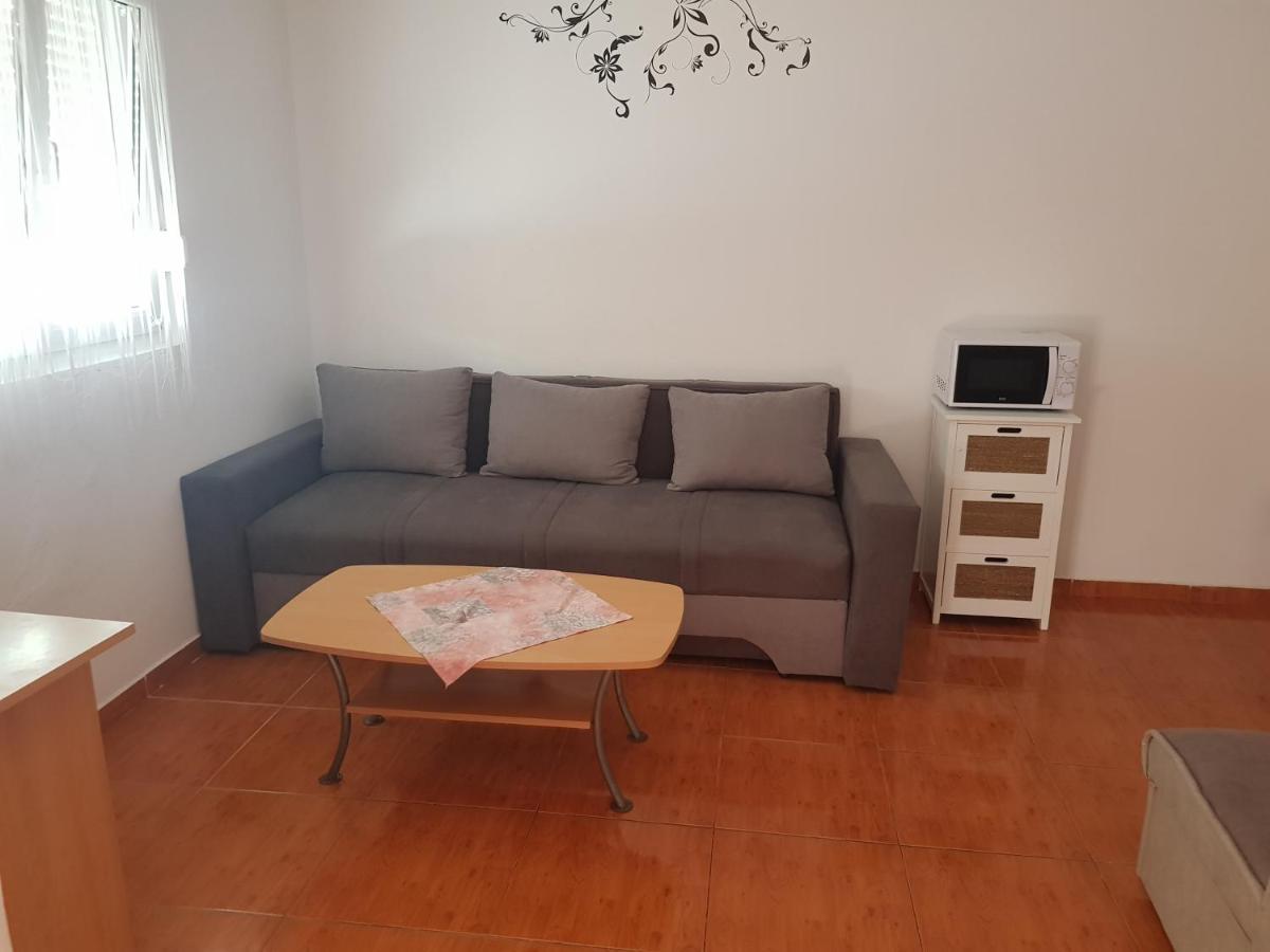 Apartments Nada فير المظهر الخارجي الصورة