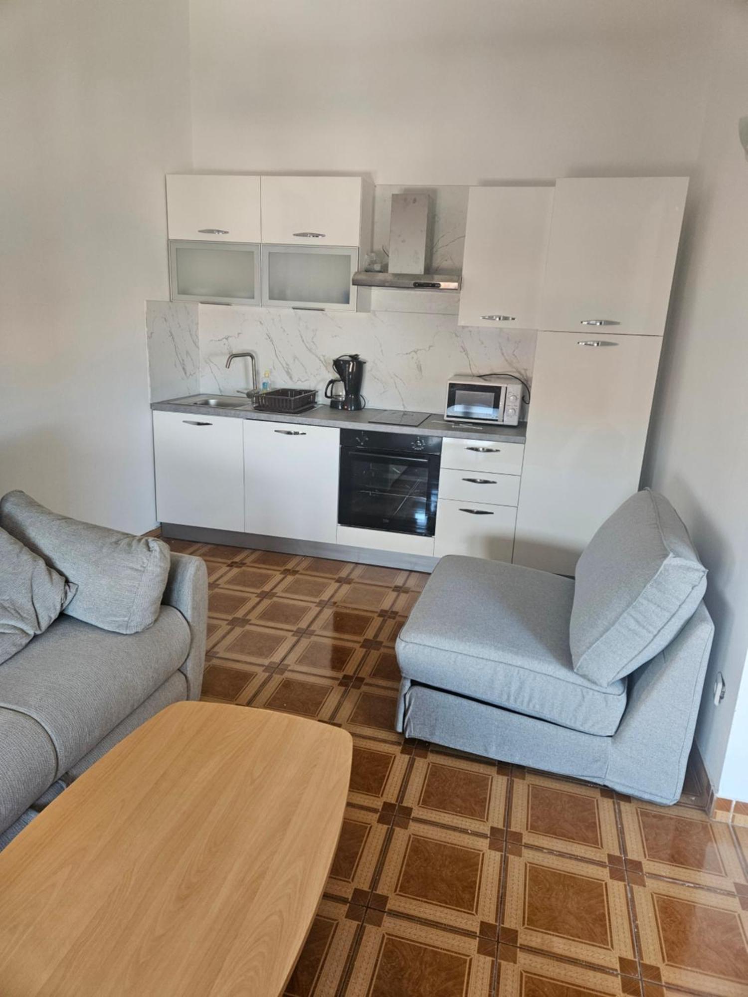 Apartments Nada فير المظهر الخارجي الصورة